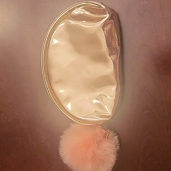 Makeup pouch new - Picture 2 of 3